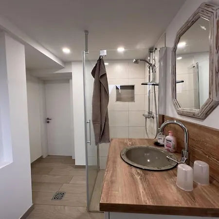 Am Stadtfeld Apartmán